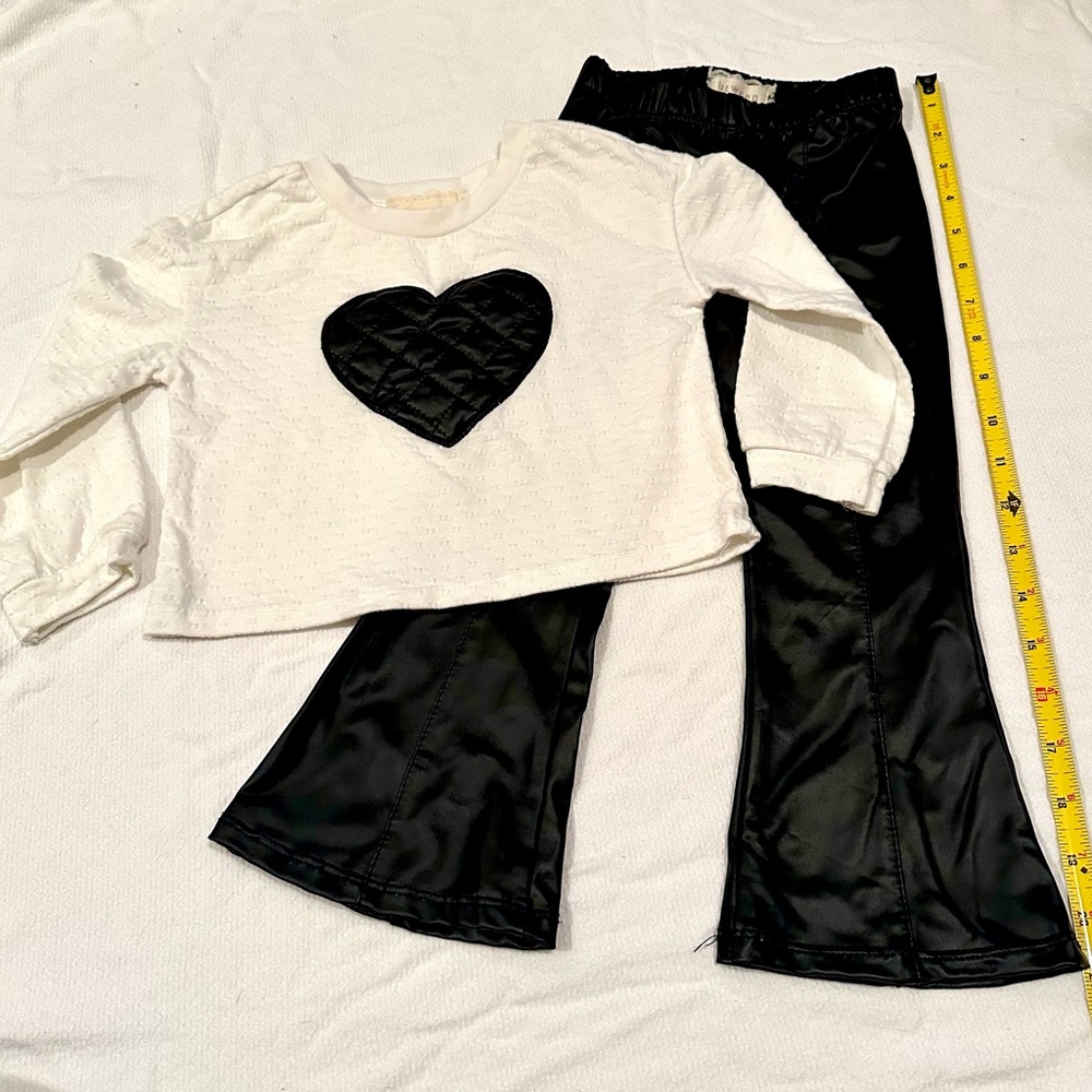 Btween Toddler Girls Black‎ & White Outfit